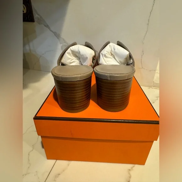 Hermes Oasis Custom Alligator Sandals Size 41.5 - Picture 11 of 15